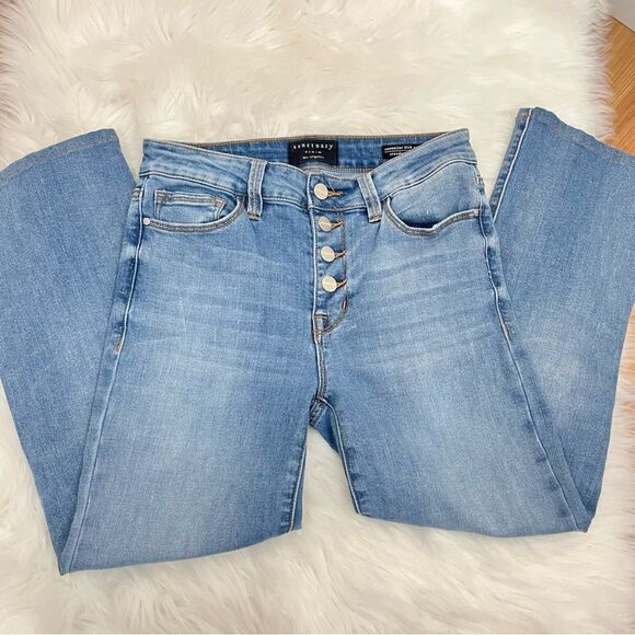 Sanctuary Connector Kick-Crop Button Front Jeans Sahara Blue Light Wash 26 - Picture 2 of 6